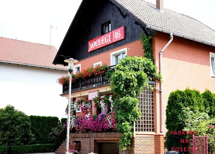Noclegi16 2* Boleslawiec (Lower Silesia)