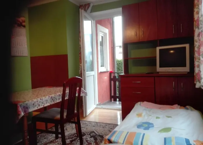 Noclegi16 Couette-café